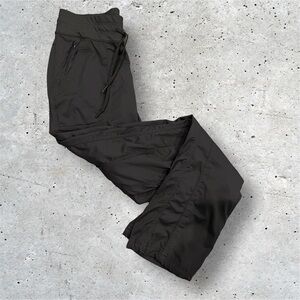 The North Face Women’s size small Aphrodite pants. Graphite Gray color.